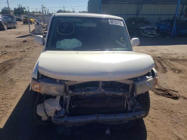 JTLKT324364048227 - 2006 TOYOTA SCION XB 白色 照片 9