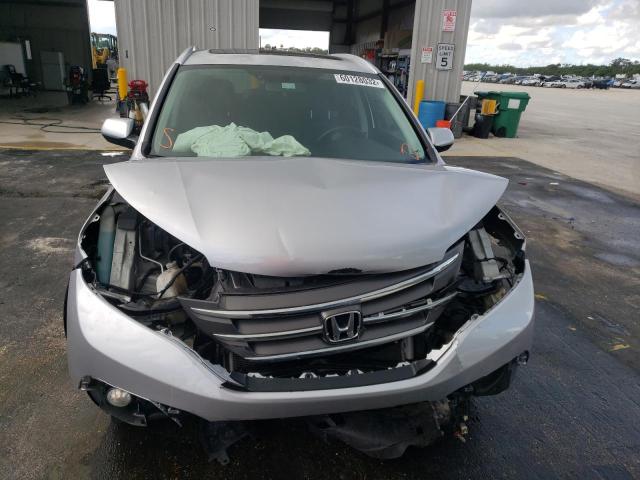 2HKRM3H74DH521827 - 2013 HONDA CR-V EXL SILVER photo 9