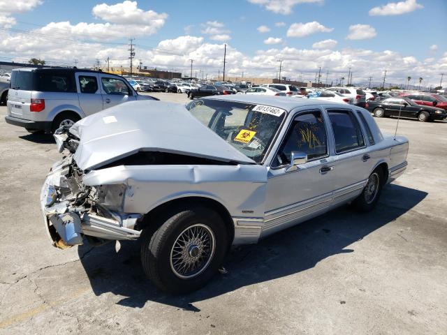 1LNLM82W3PY691761 - 1993 LINCOLN TOWN CAR S SILVER photo 2