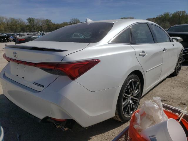 4T1BZ1FB4KU009773 - 2019 TOYOTA AVALON XLE WHITE photo 4