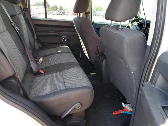 1J4RG4GK2AC125318 - 2010 JEEP COMMANDER 白色 照片 6