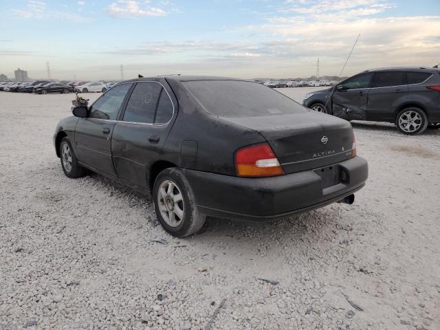 1N4DL01DXWC231222 - 1998 NISSAN ALTIMA XE BLACK photo 3