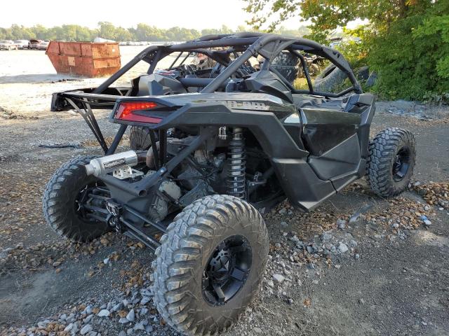 3JBVDAW21HK001819 - 2017 CAN-AM MAVERICK X BLACK photo 4