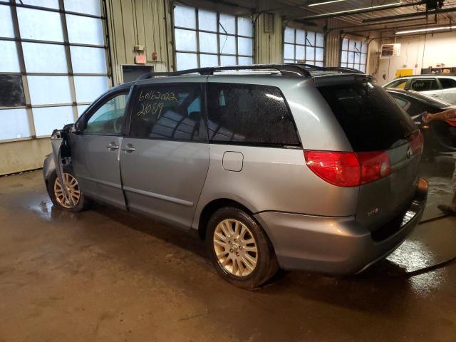 5TDBK23C88S018534 - 2008 TOYOTA SIENNA LE GRAY photo 3