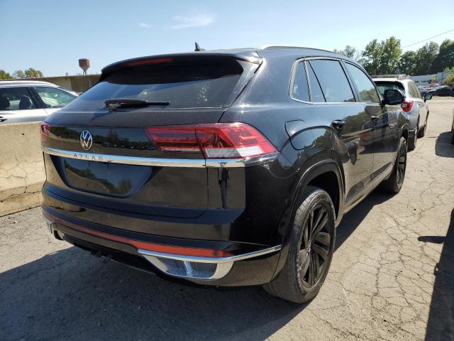 1V2WE2CA8NC202861 - 2022 VOLKSWAGEN ATLAS CROS Черный фото 4