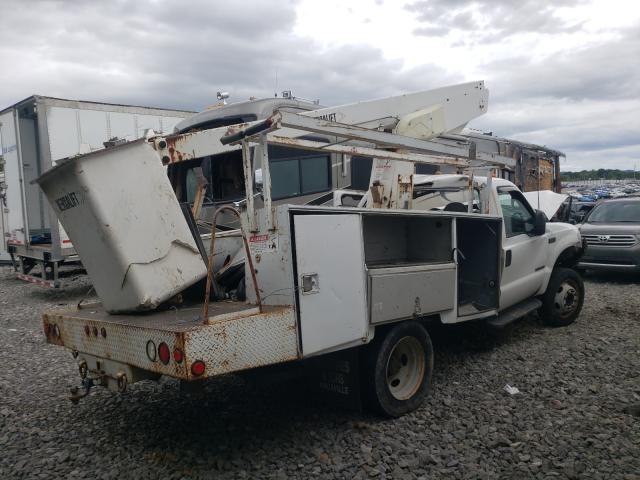 1FDAF56F9XED52661 - 1999 FORD F550 SUPER WHITE photo 4