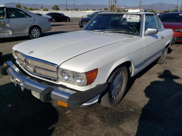 WDBBA48D7JA083408 - 1988 MERCEDES-BENZ 560 SL WHITE photo 2