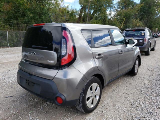 KNDJN2A29G7285199 - 2016 KIA SOUL GRAY photo 4