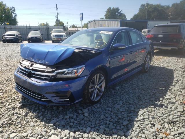 1VWDT7A3XHC020371 - 2017 VOLKSWAGEN PASSAT R-L BLUE photo 2