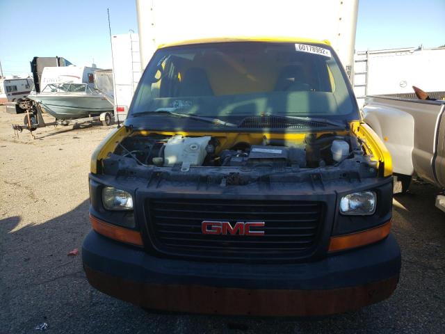 1GDHG31U861901942 - 2006 GMC SAVANA CUT YELLOW photo 9