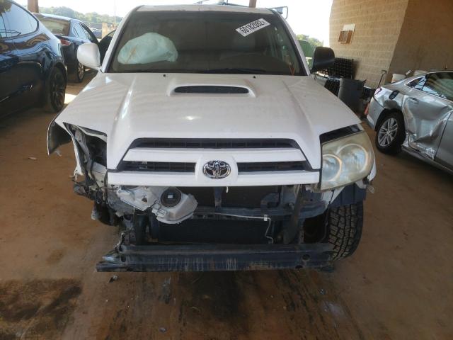 JTEZU14R040029879 - 2004 TOYOTA 4 RUNNER WHITE photo 9