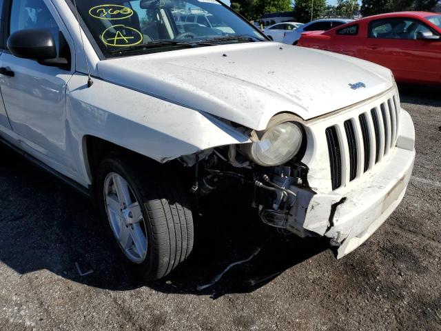 1J8FT47W47D291004 - 2007 JEEP COMPASS WHITE photo 9