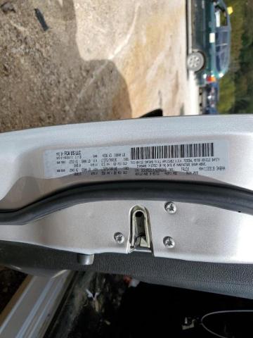 3C6UR5DL0JG398209 - 2018 RAM 2500 SLT 银色 照片 10