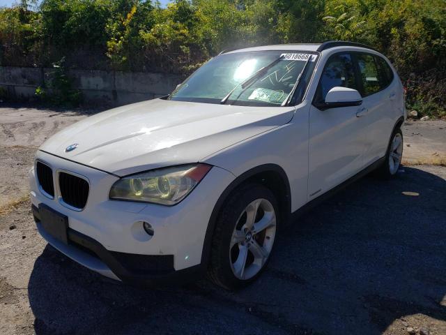 WBAVM5C53DVV90280 - 2013 BMW X1 XDRIVE3 WHITE photo 2