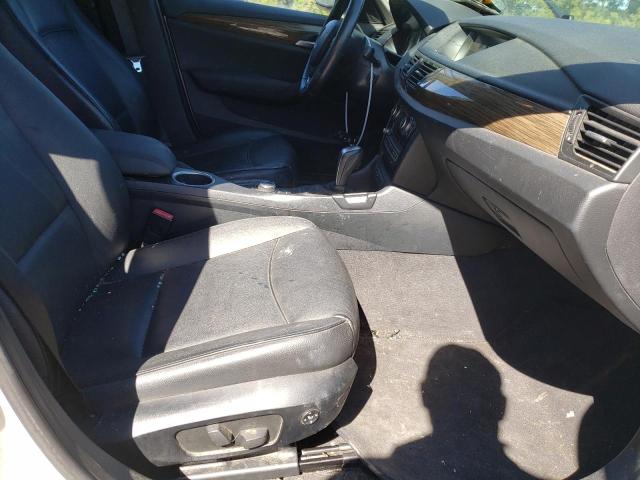 WBAVM5C53DVV90280 - 2013 BMW X1 XDRIVE3 WHITE photo 5