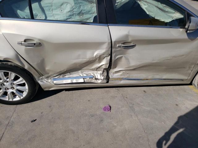 1G4GC5ER2DF211256 - 2013 BUICK LACROSSE TAN photo 9