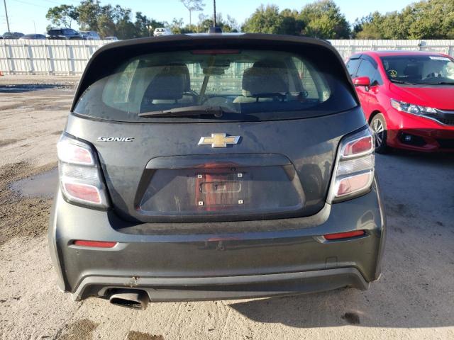 1G1JG6SB7L4123933 - 2020 CHEVROLET SONIC CHARCOAL photo 6