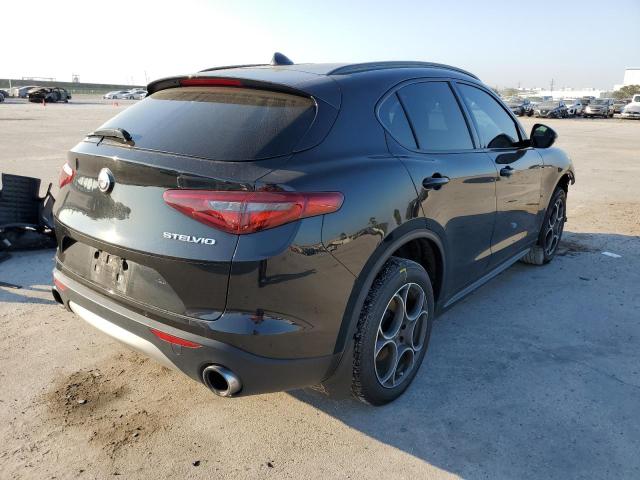 ZASPAJAN5K7C39282 - 2019 ALFA ROMEO STELVIO BLACK photo 4