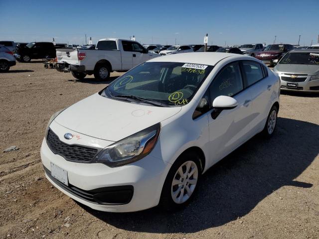 KNADM4A3XD6297638 - 2013 KIA RIO LX WHITE photo 2