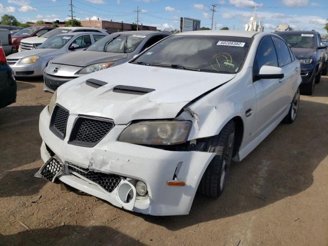 6G2EC57Y39L196718 - 2009 PONTIAC G8 GT WHITE photo 2