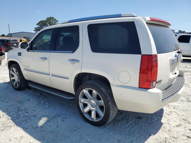 1GYFC23259R280267 - 2009 CADILLAC ESCALADE L WHITE photo 3