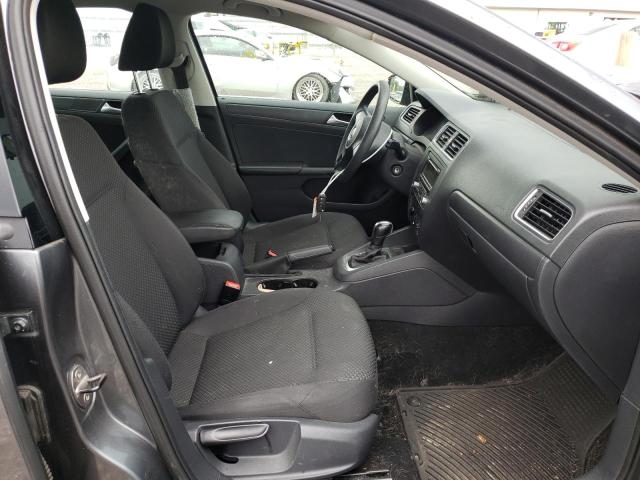 3VW2K7AJ1EM312316 - 2014 VOLKSWAGEN JETTA BASE 灰色 照片 5