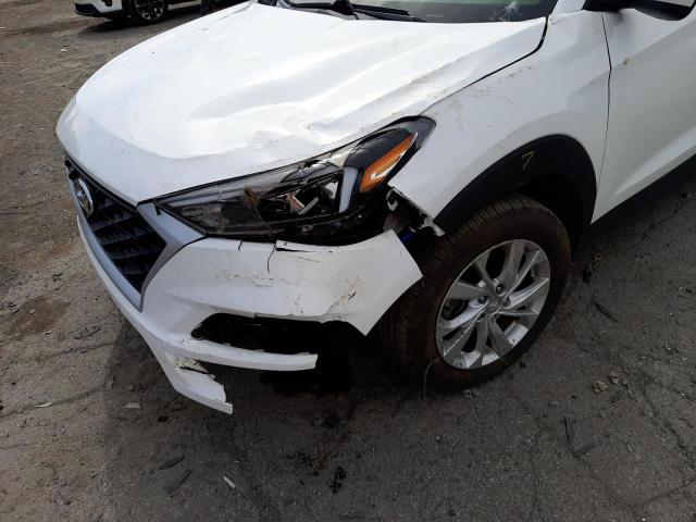 KM8J2CA4XKU985402 - 2019 HYUNDAI TUCSON SE WHITE photo 9