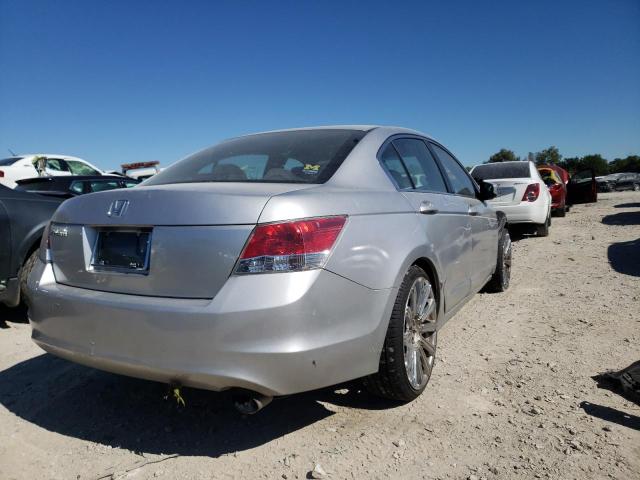 1HGCP2F45AA060822 - 2010 HONDA ACCORD LXP SILVER photo 4