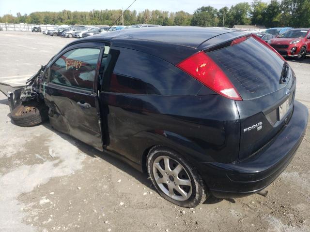 3FAFP31N05R154674 - 2005 FORD FOCUS ZX3 BLACK photo 3