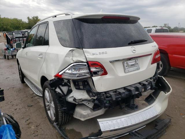 4JGDA5HB4DA233988 - 2013 MERCEDES-BENZ ML 350 4MA WHITE photo 3