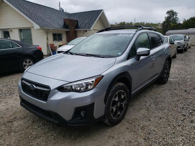 JF2GTADC2JH212421 - 2018 SUBARU CROSSTREK SILVER photo 2