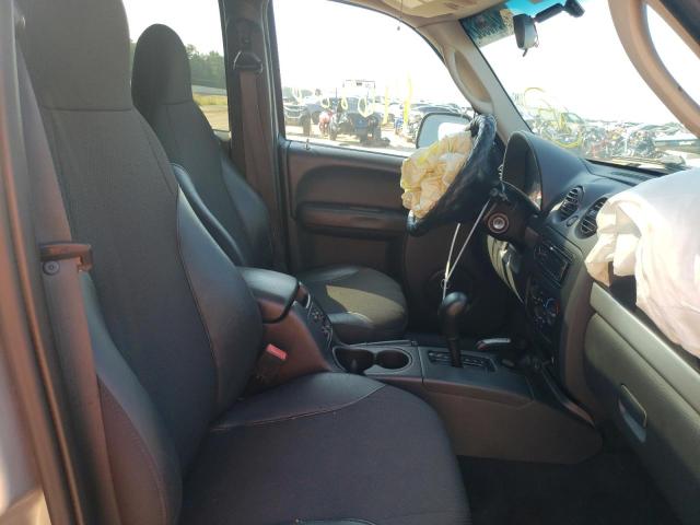 1J4GL38KX3W634568 - 2003 JEEP LIBERTY RE SILVER photo 5