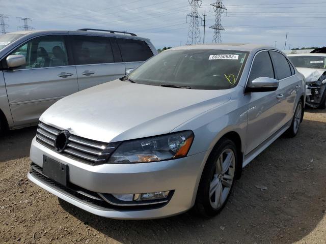 1VWCT7A3XFC030021 - 2015 VOLKSWAGEN PASSAT SEL SILVER photo 2