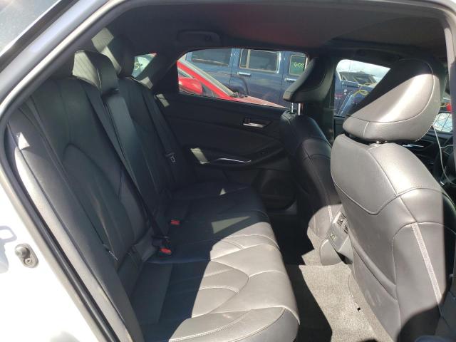 4T1AA1AB9NU013803 - 2022 TOYOTA AVALON XLE WHITE photo 6