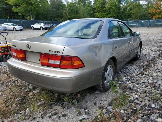 JT8BF28G0X5070386 - 1999 LEXUS ES 300 SILVER photo 4