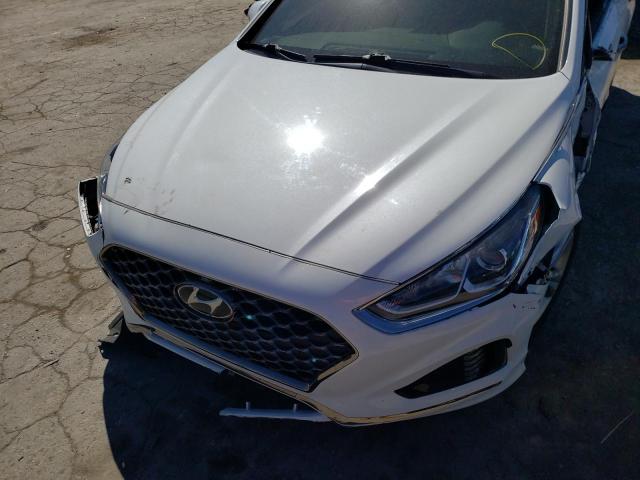 5NPE34AF8KH730154 - 2019 HYUNDAI SONATA LIM WHITE photo 9