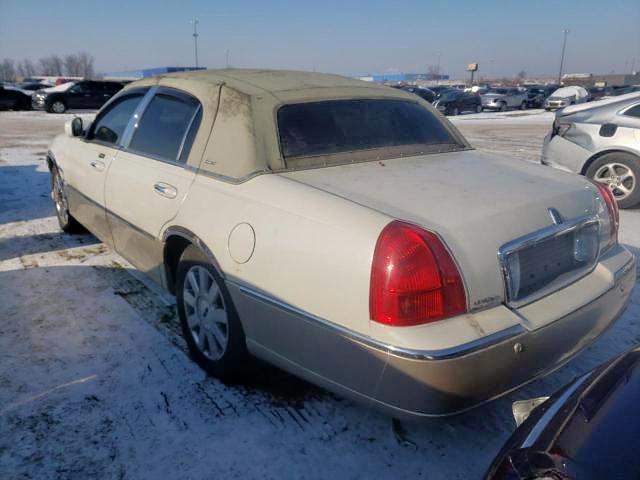 1LNHM82W35Y605934 - 2005 LINCOLN TOWN CAR S TAN photo 3