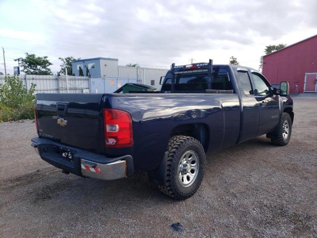 1GCSKRE04AZ192374 - 2010 CHEVROLET SILVERADO BLUE photo 4