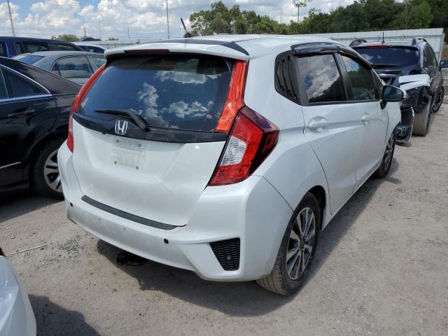 3HGGK5G58HM705520 - 2017 HONDA FIT LX WHITE photo 4