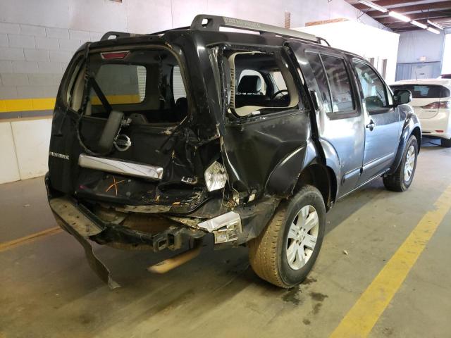 5N1AR18W15C759413 - 2005 NISSAN PATHFINDER BLACK photo 9