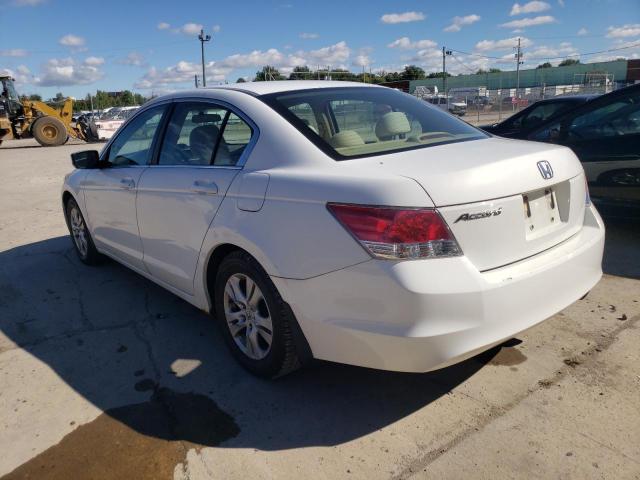 1HGCP264X8A072250 - 2008 HONDA ACCORD LXP WHITE photo 3