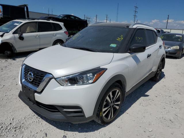 3N1CP5CV7LL552134 - 2020 NISSAN KICKS SV WHITE photo 2