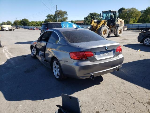 WBAKF9C57DE859854 - 2013 BMW 335 XI GRAY photo 3