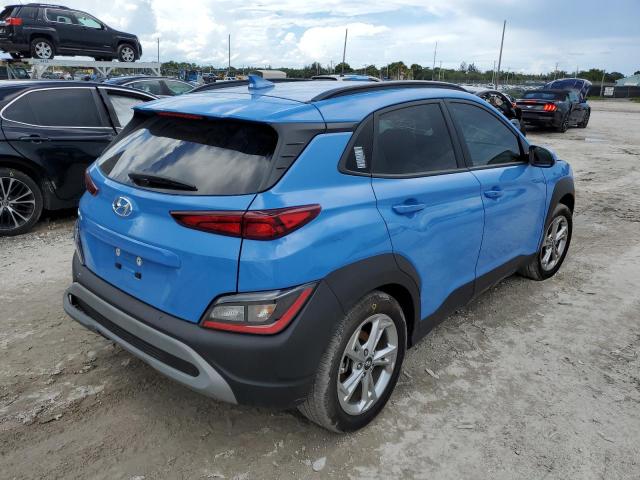 KM8K62AB8NU772552 - 2022 HYUNDAI KONA SEL BLUE photo 4