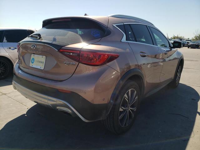 SJKCH5CR6HA024318 - 2017 INFINITI QX30 BASE BROWN photo 4