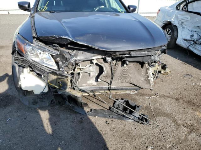 5J6TF2H50BL005444 - 2011 HONDA ACCORD CRO SILVER photo 9