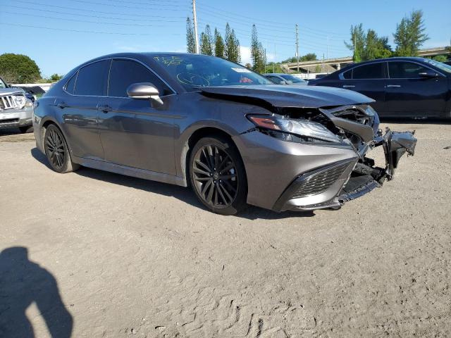 4T1K61AK5NU005364 - 2022 TOYOTA CAMRY XSE GRAY photo 1