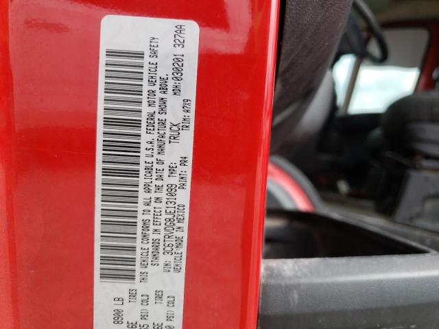 3C6TRVDG8JE131099 - 2018 RAM PROMASTER RED photo 10