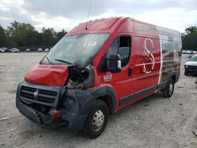 3C6TRVDG8JE131099 - 2018 RAM PROMASTER RED photo 2