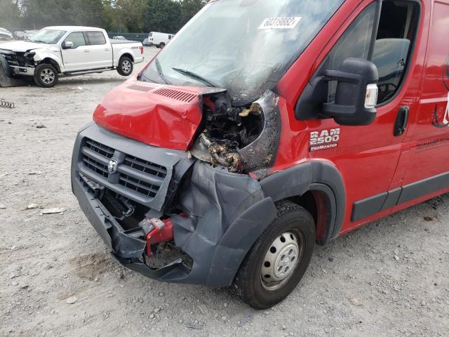 3C6TRVDG8JE131099 - 2018 RAM PROMASTER RED photo 9